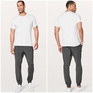 Lululemon Intent Jogger in Heathered Black Men’s Size Small S